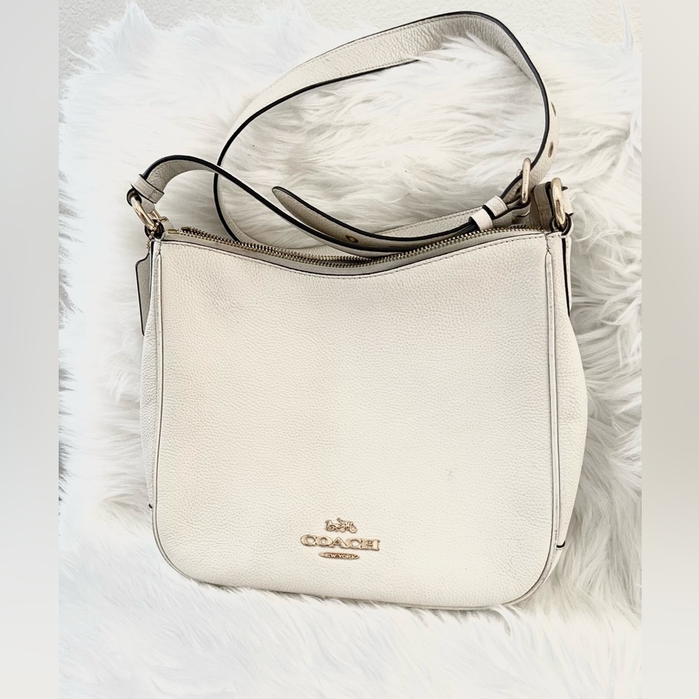 Coach cross body bag 👜🛍️